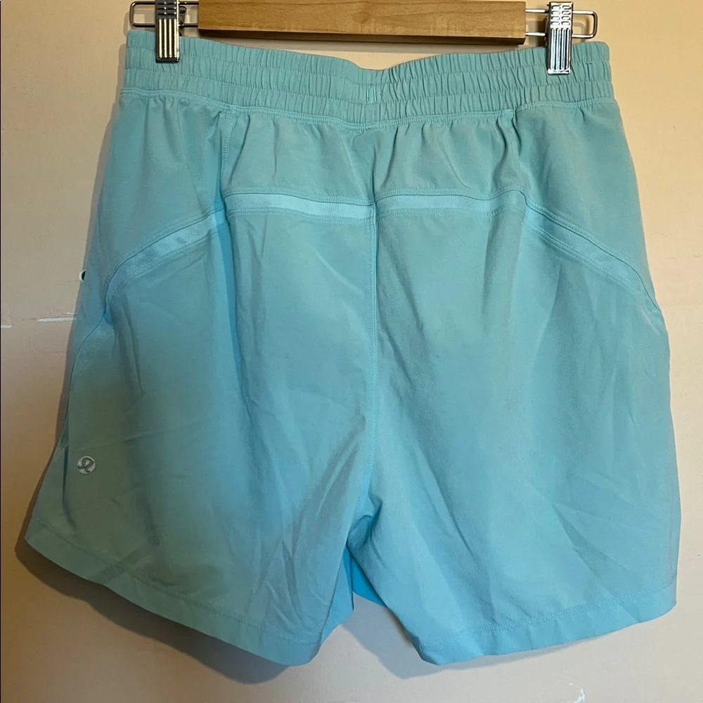 Lululemon men’s pace breaker shorts size medium